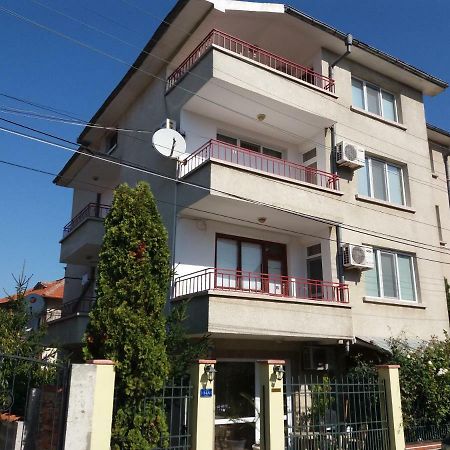 Vila Riviera Csernomorec Kültér fotó