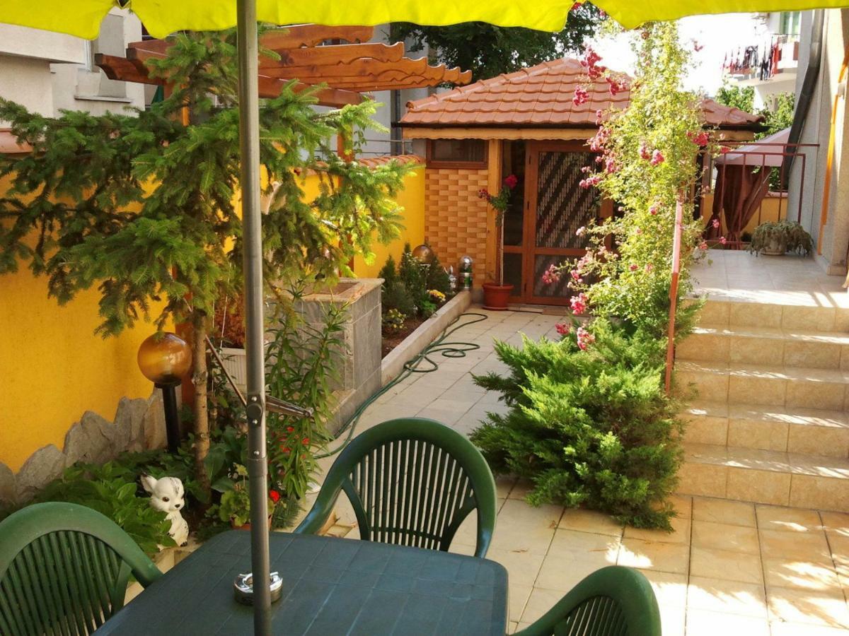 Vila Riviera Csernomorec Kültér fotó