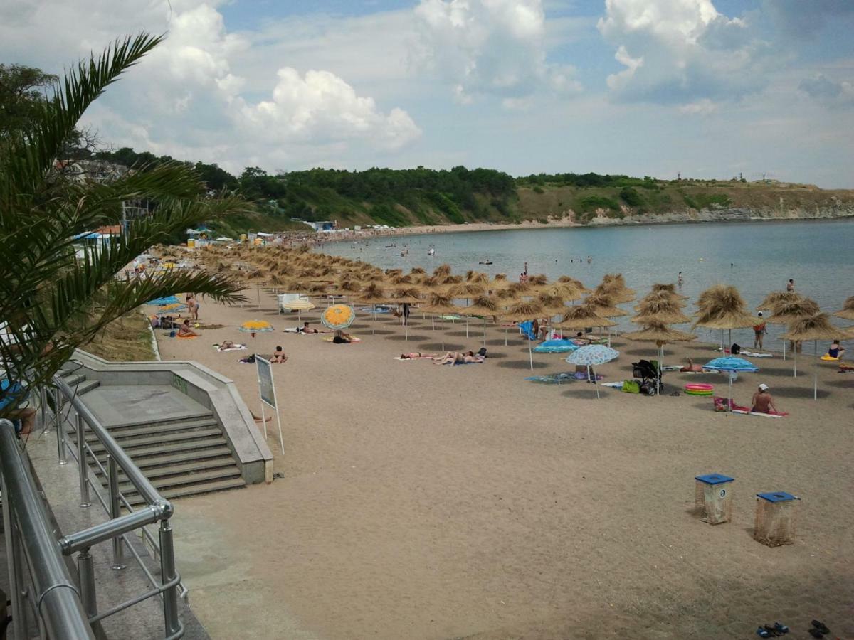 Vila Riviera Csernomorec Kültér fotó