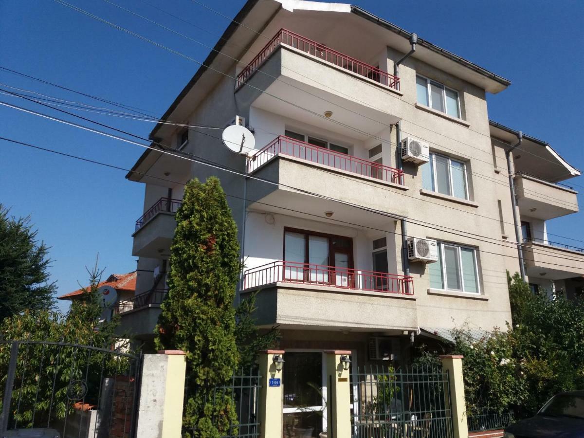 Vila Riviera Csernomorec Kültér fotó